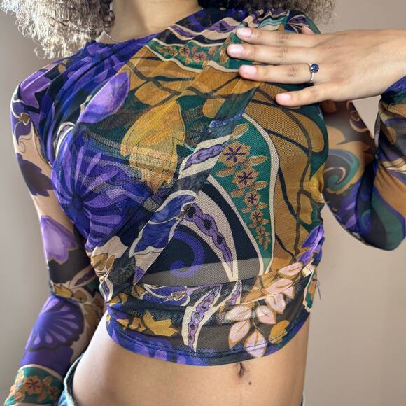 Vintage Italian multi floral mesh long sleeves (S) cropped - Picture 5 of 7